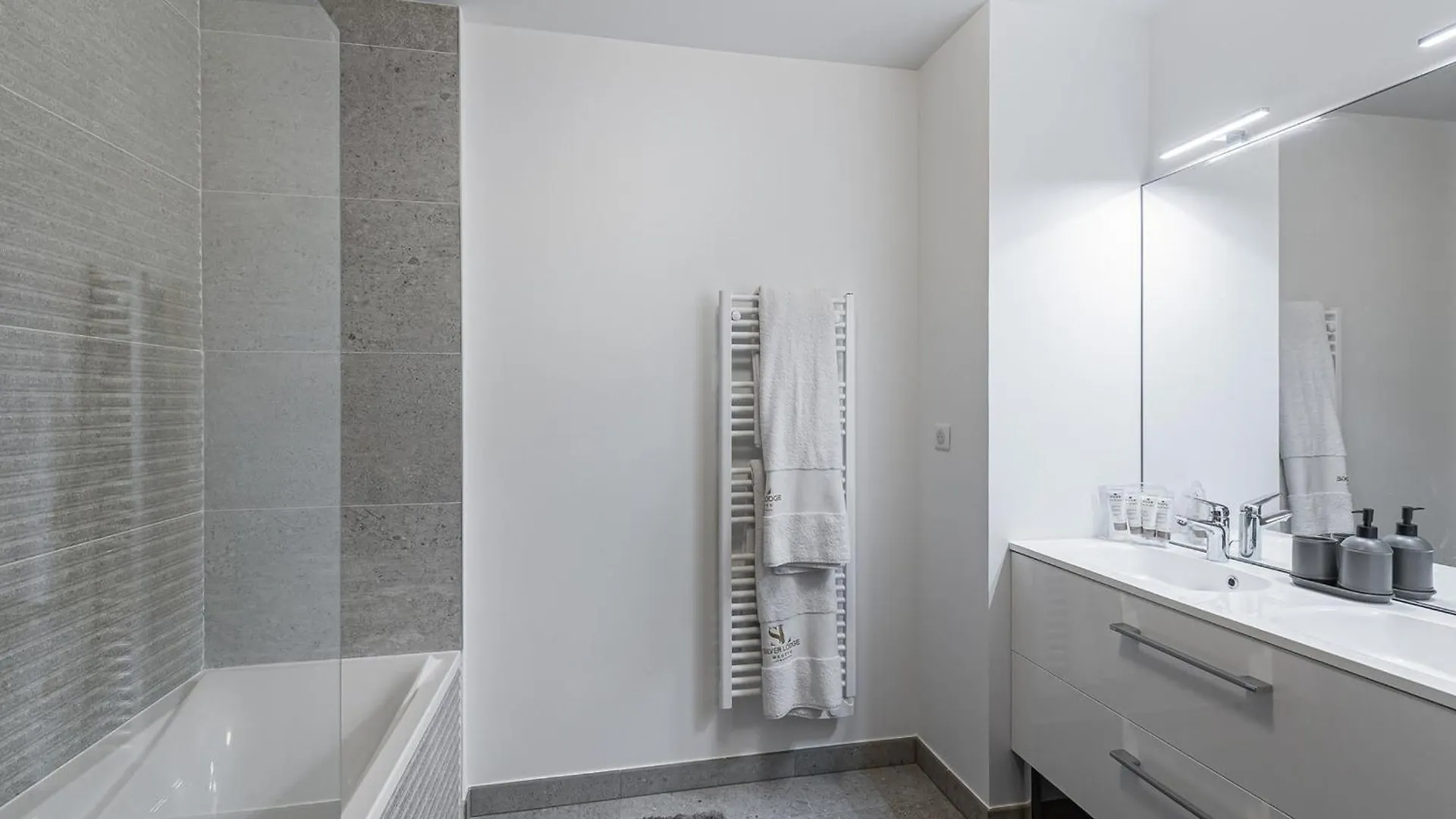 Chic Appartement Alpin A Megeve Avec Balcon Et Parking Couvert - Fr-1-569-74 Apartment